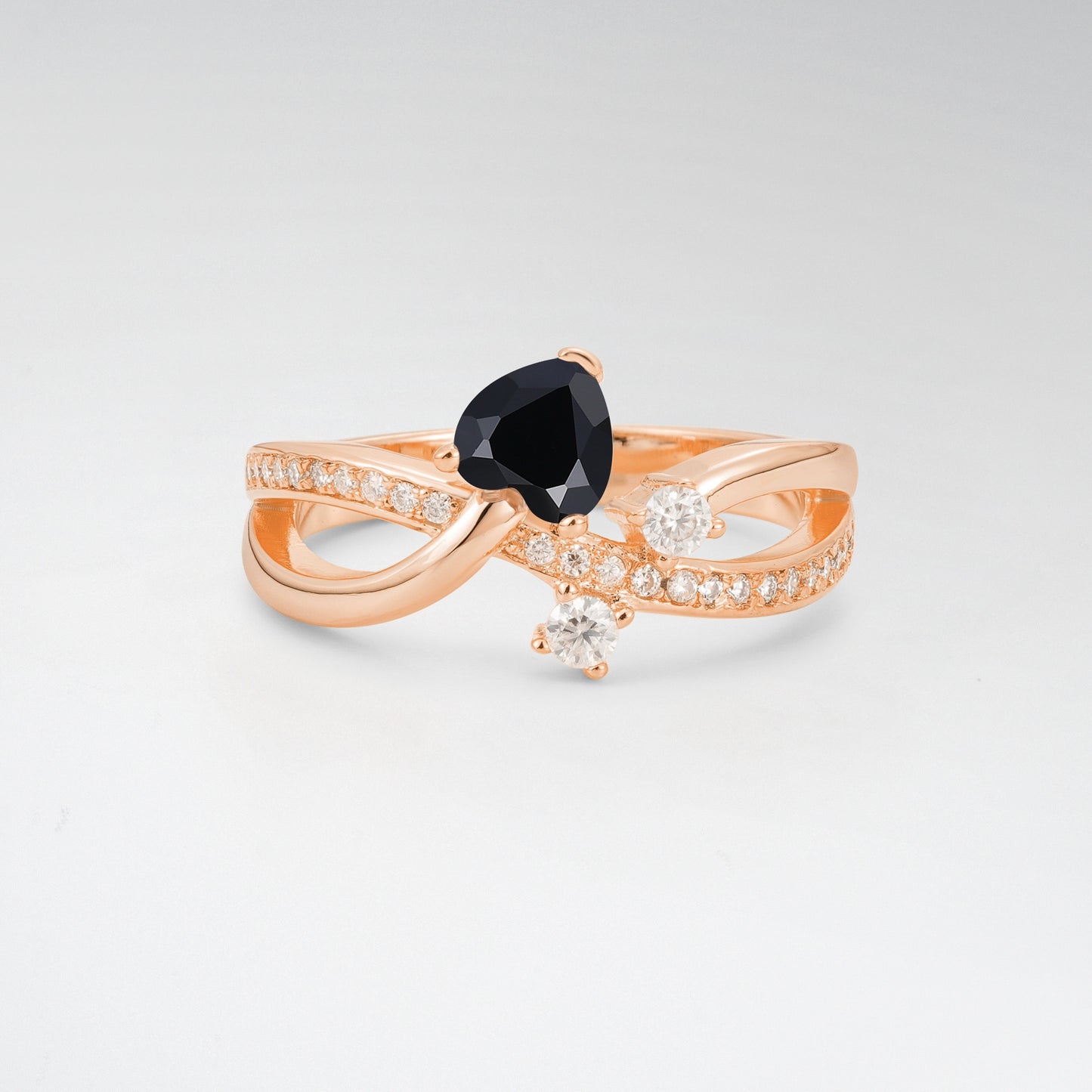 Unique Heart Cut Black Onyx 0.5CT Infinity Twisted Band Engagement Ring - Additional view