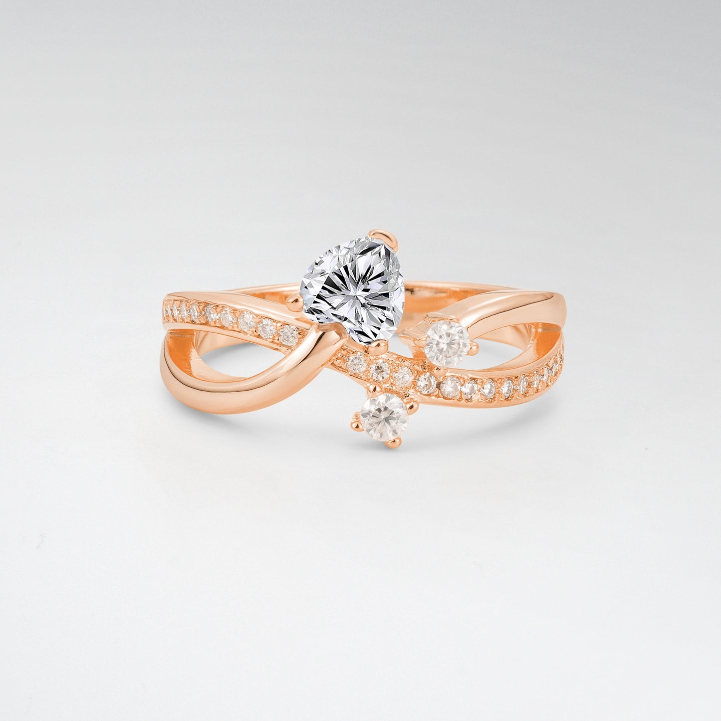 Unique Heart Cut Lab Diamond 0.5CT Infinity Twisted Band Engagement Ring - Additional view