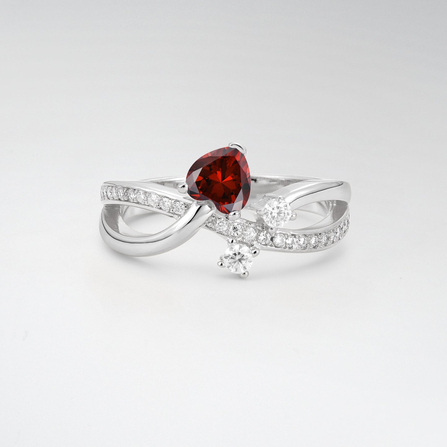 Unique Heart Cut Garnet 0.5CT Infinity Twisted Band Engagement Ring - Additional view
