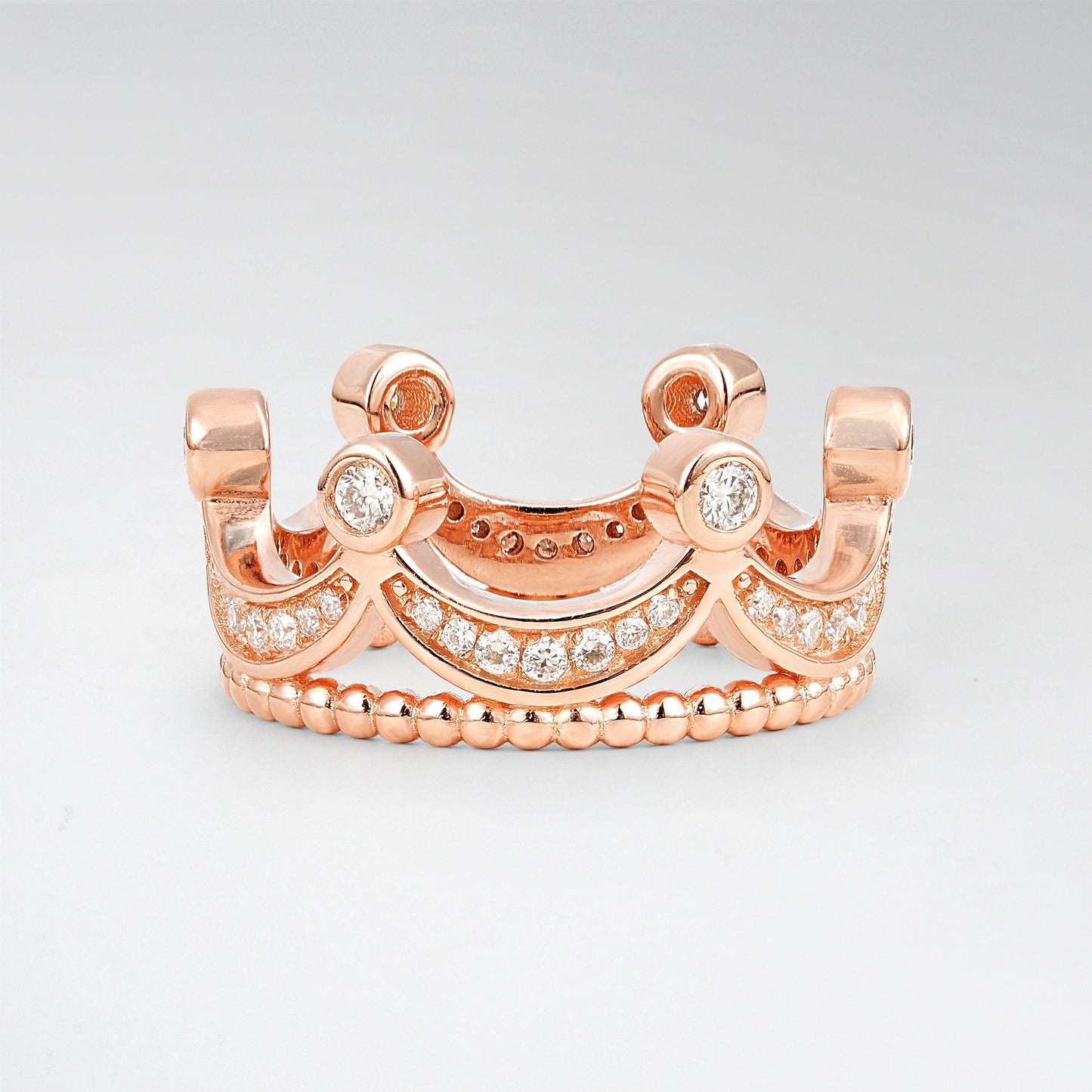 Vintage Round Cut Moissanite Crown Curved Fashion Ring - Additional view