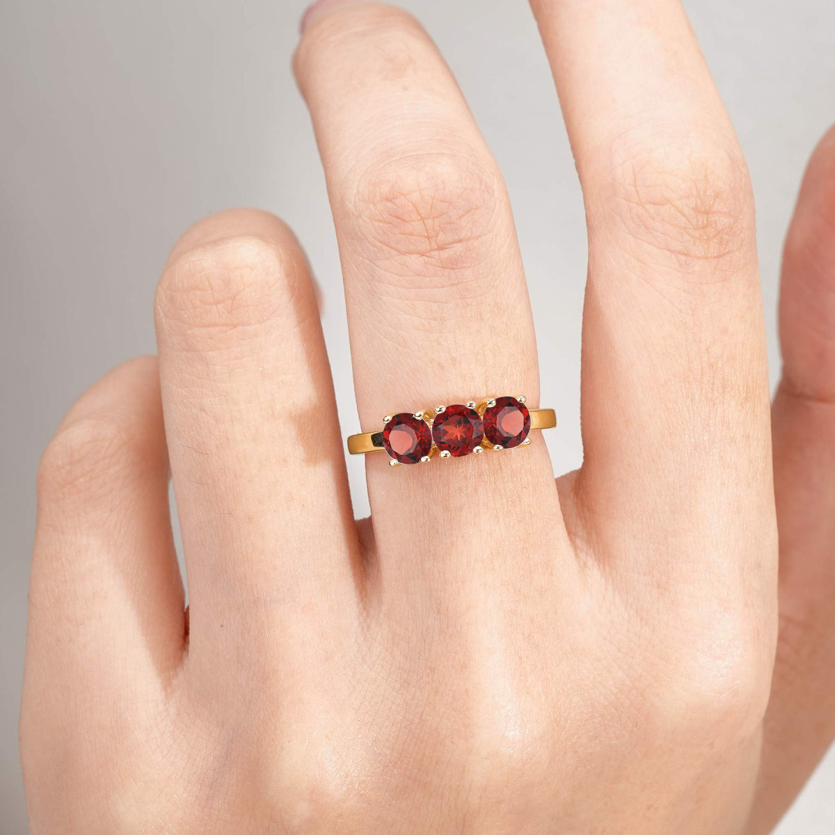 Vintage Round Cut Three Stone Garnet Engagement Rin - Additional view