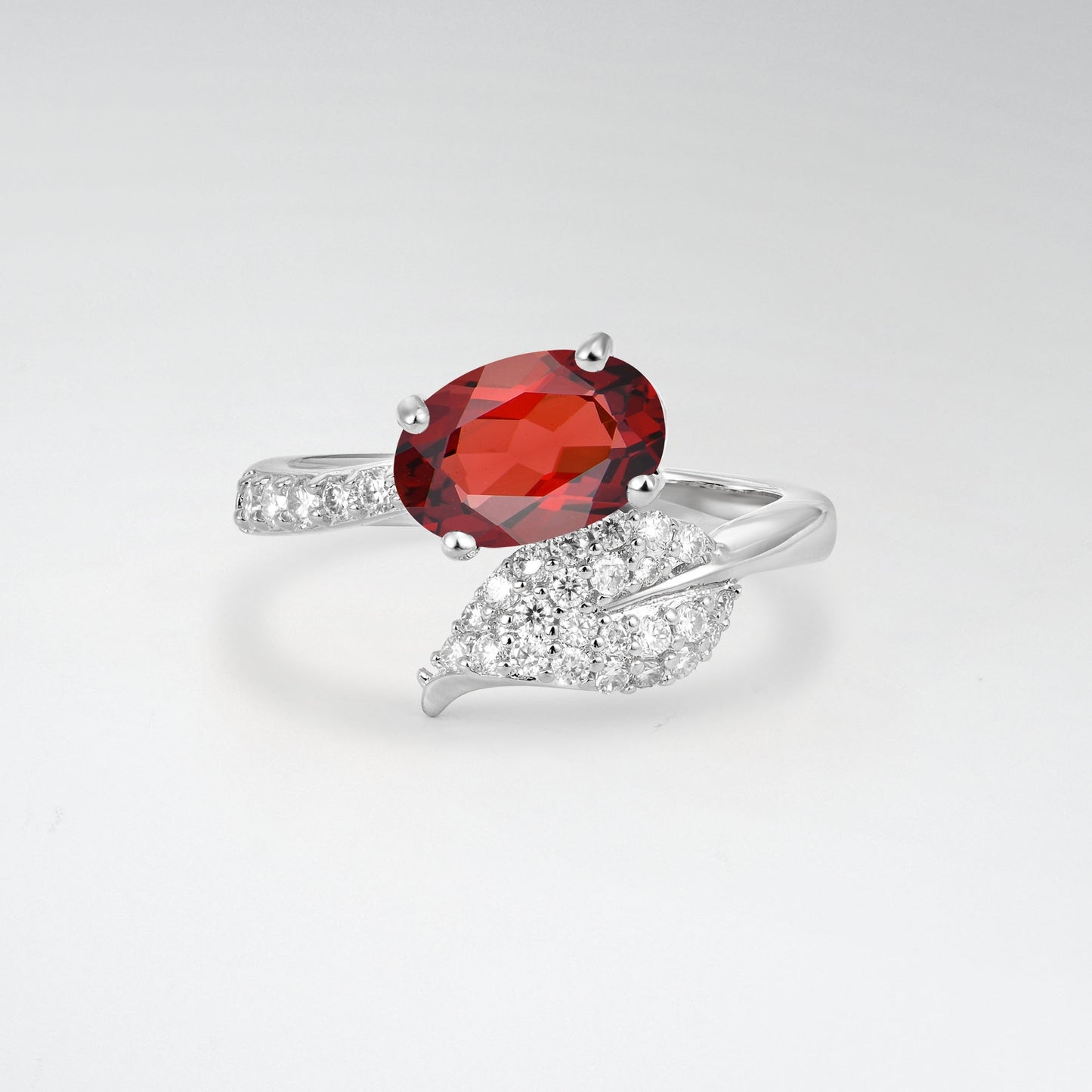 Nature-Inspired Oval Cut Garnet 1.5CT Pave Leaf Bypass Engagement Ring - Additional view