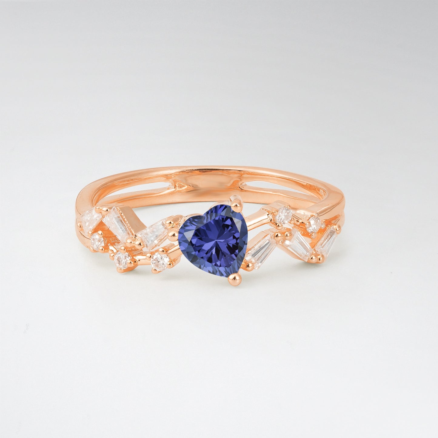 Vintage Art Deco Pear Cut Tanzanite Halo Engagement Ring - Additional view