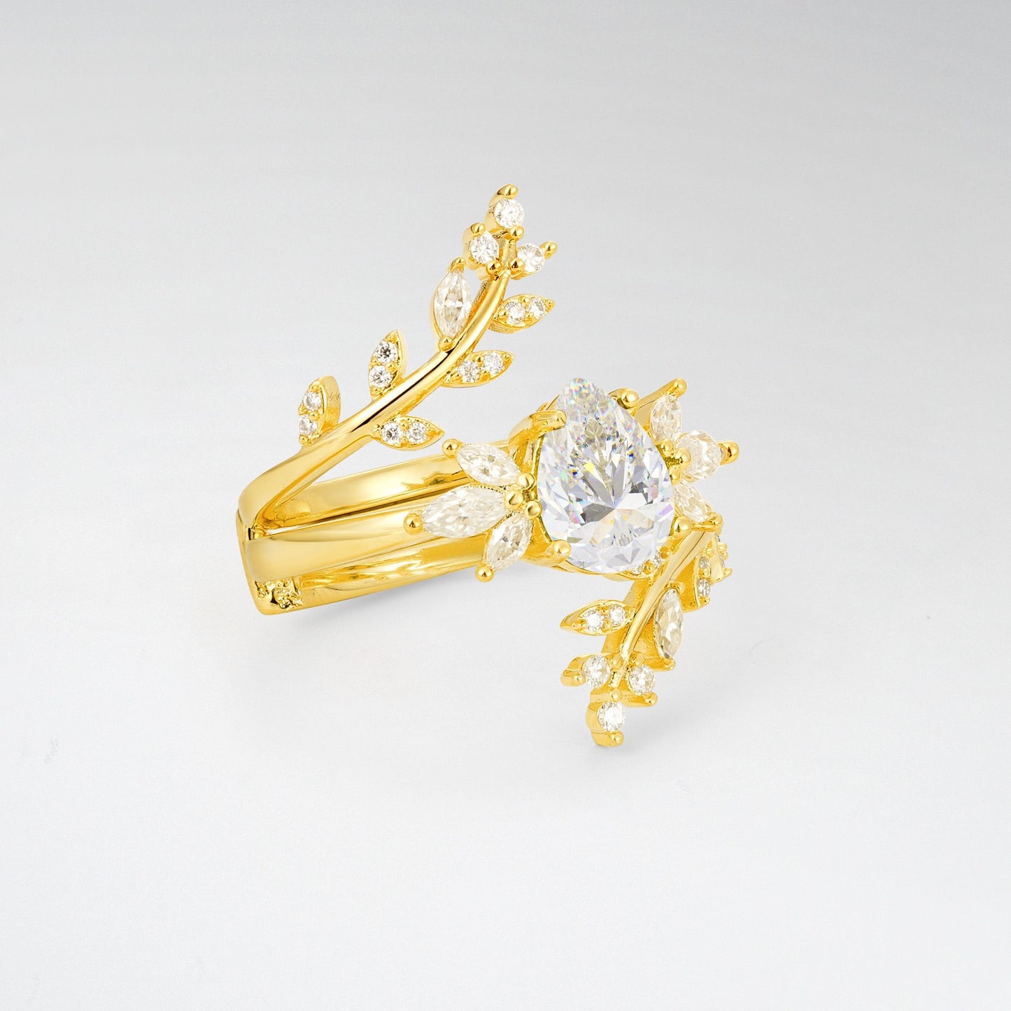 Pear Cut Moissanite Nature-Inspired Bridal Ring Set for Her - Rose-Gold