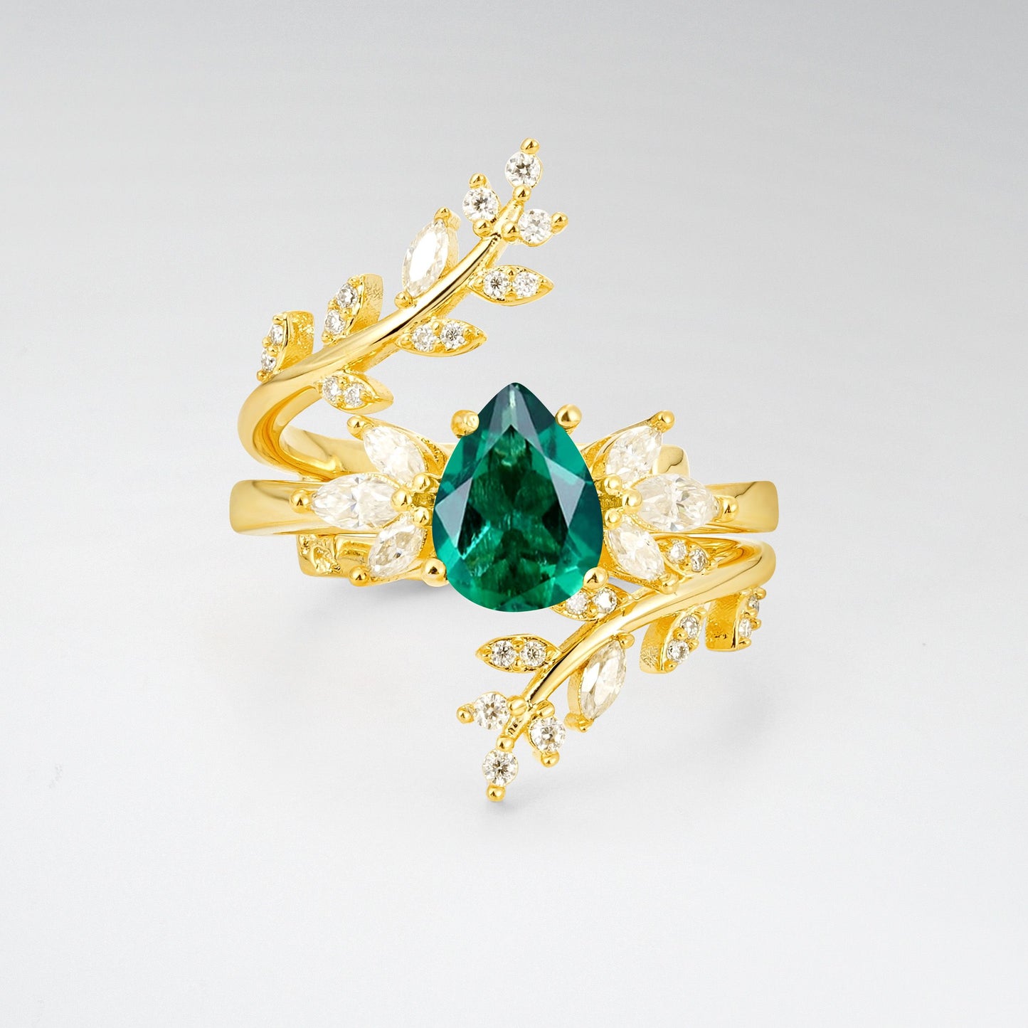 Pear Cut Emerald Nature-Inspired Bridal Ring Set for Her - Yellow-Gold
