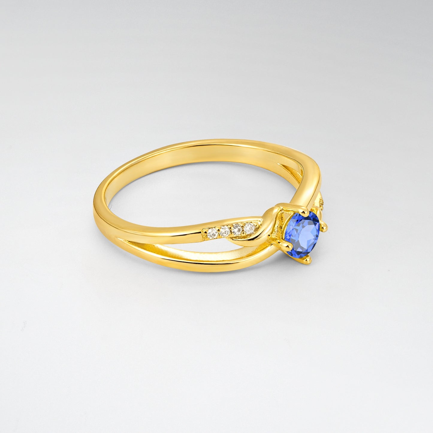 Round Cut Sapphire Split Shank Promise Ring - Additional view