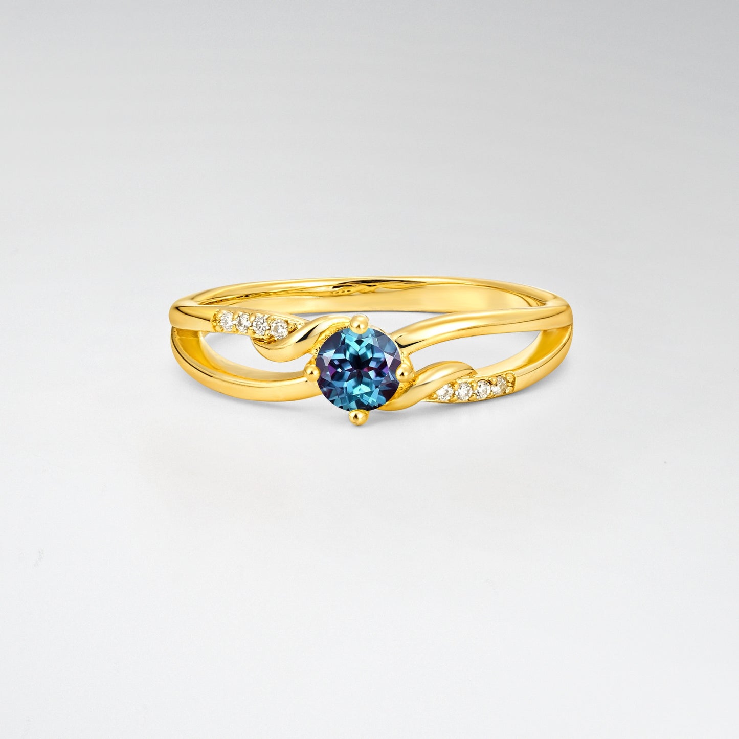 Round Cut Alexandrite Split Shank Promise Ring - Additional view