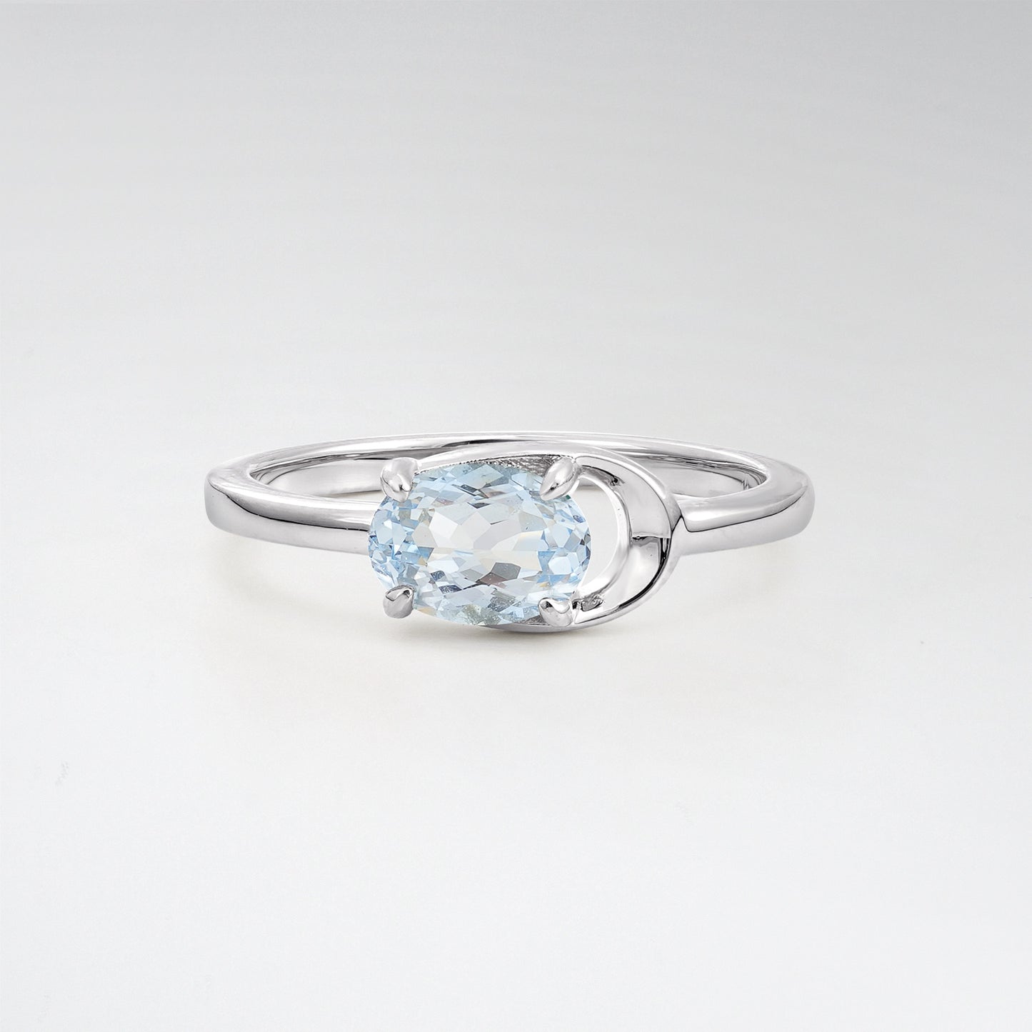 Minimalist Oval Cut Aquamarine Modern Wrap Solitaire Ring - Additional view