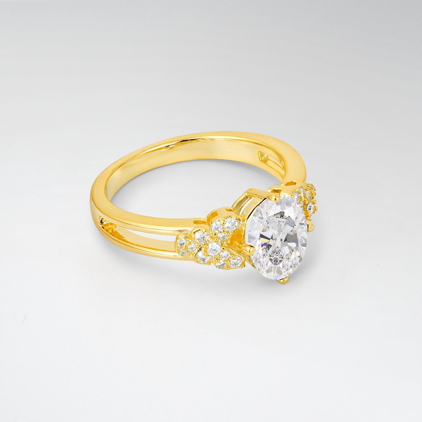 Vintage Oval Cut Ornate Cluster Moissanite Engagement Ring - Additional view