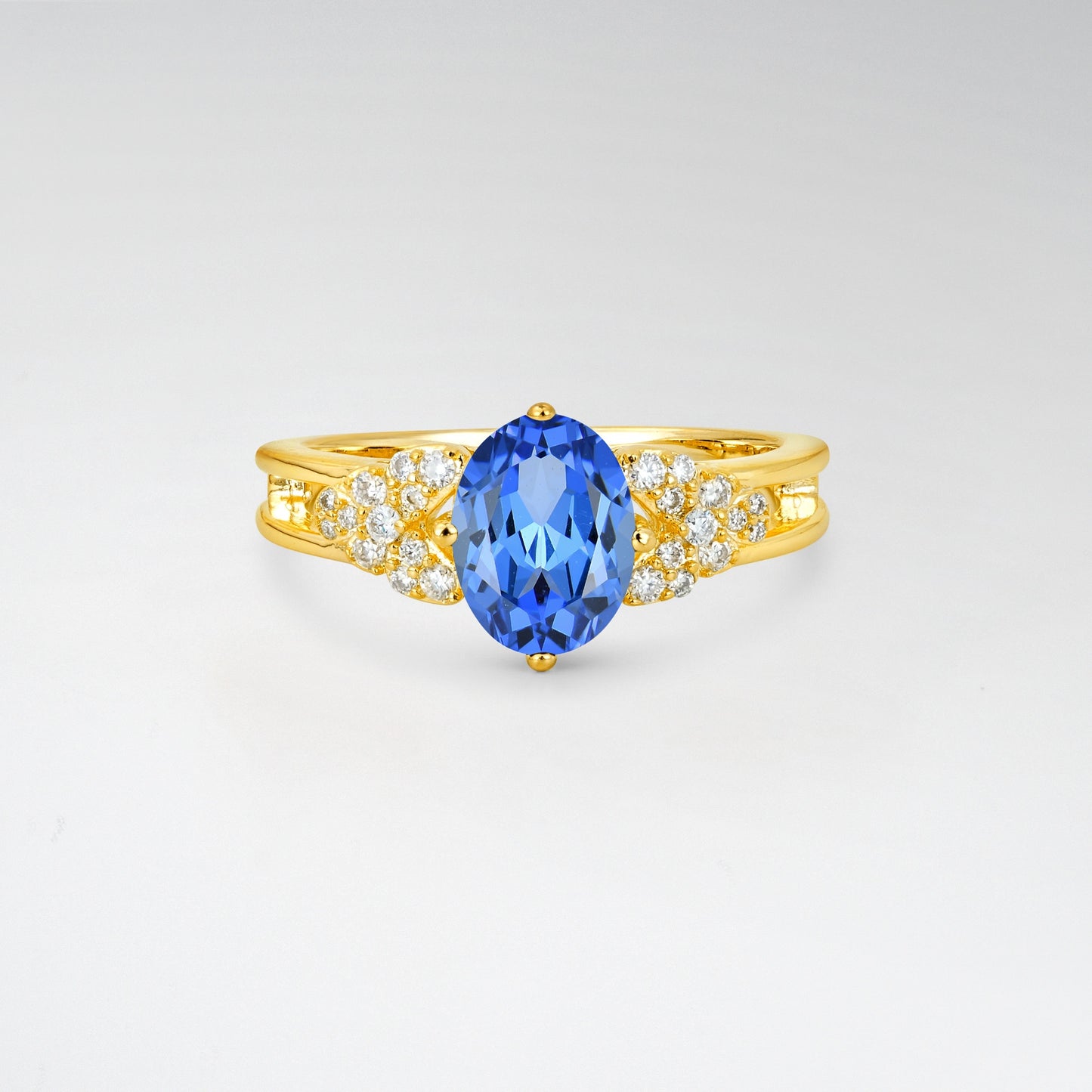 Vintage Oval Cut Ornate Cluster Sapphire Engagement Ring - Additional view