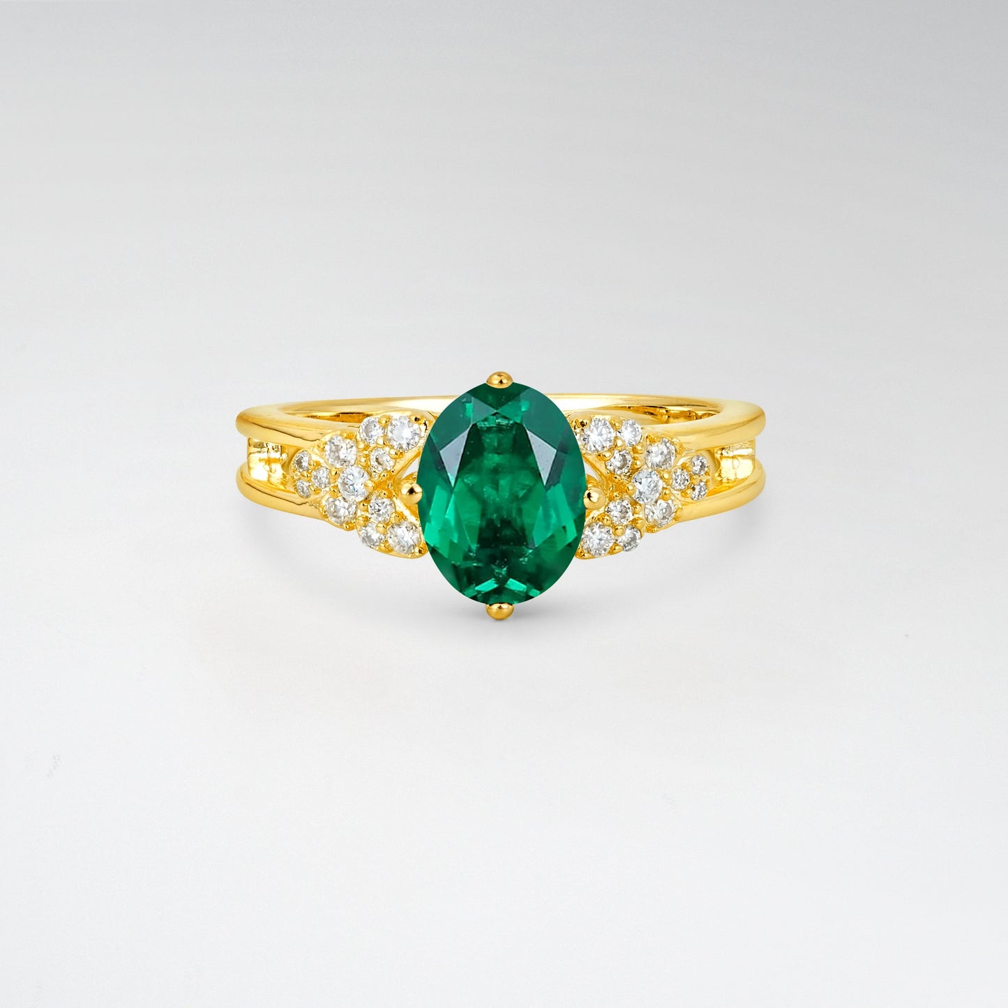 Vintage Oval Cut Ornate Cluster Emerald Engagement Ring - Additional view
