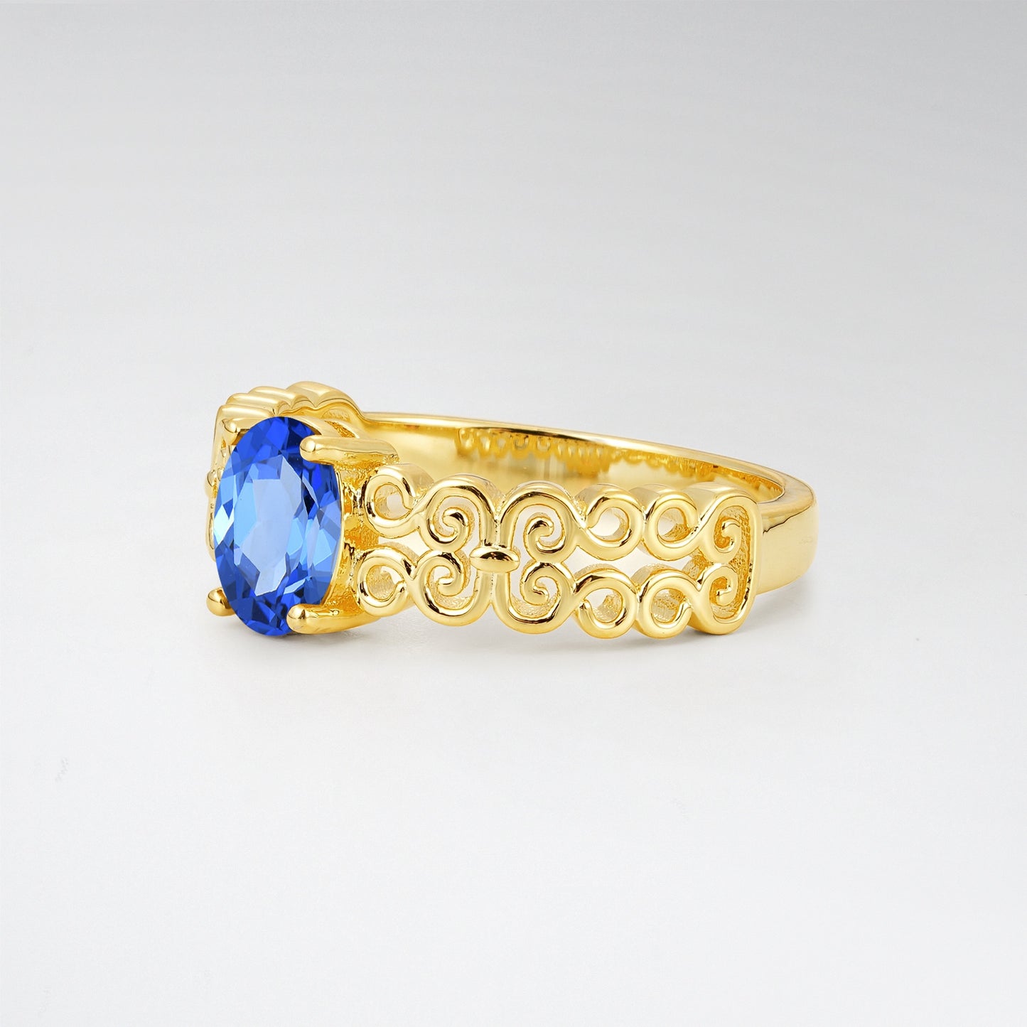 Vintage Oval Cut Ornate Filigree Sapphire Solitaire Ring - Additional view