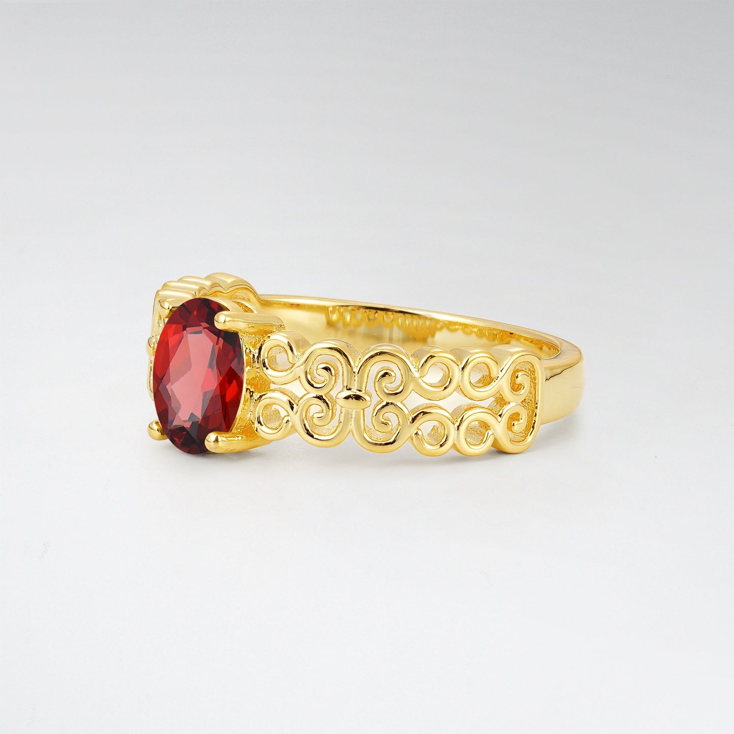 Vintage Oval Cut Ornate Filigree Garnet Solitaire Ring - Additional view