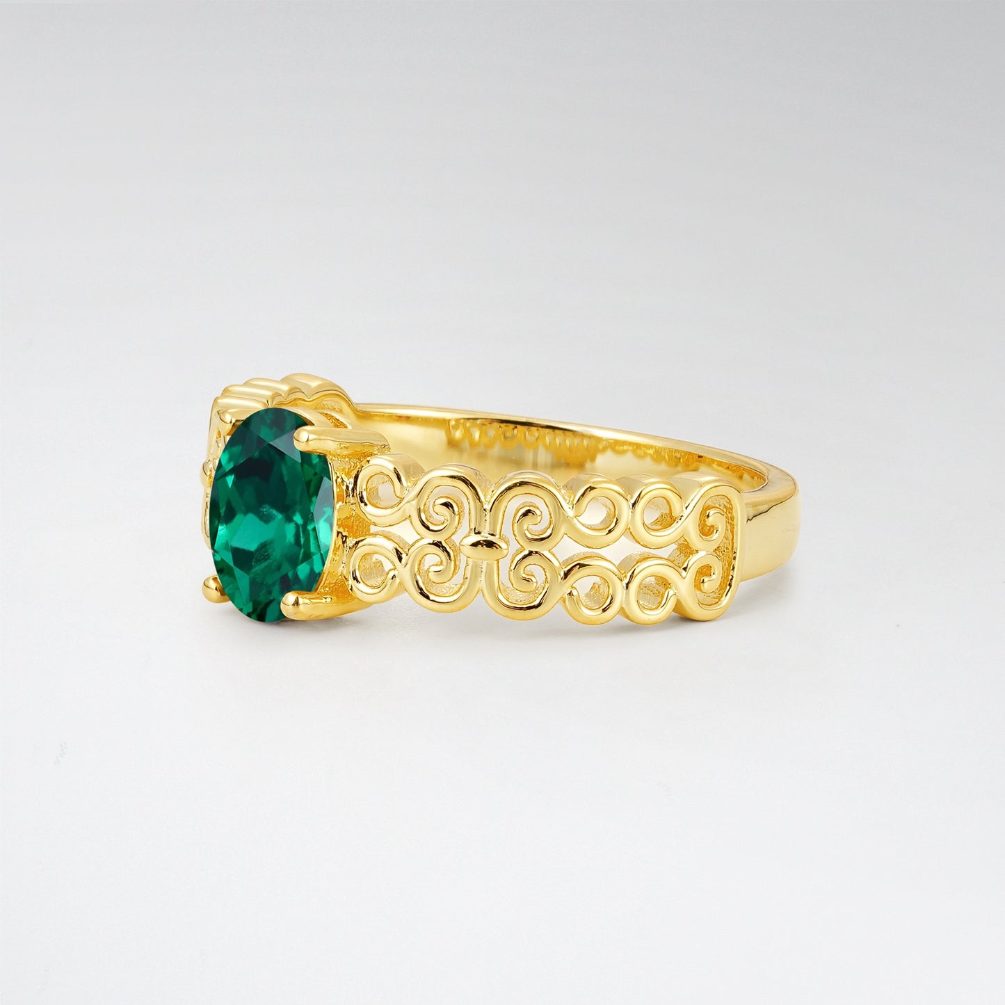Vintage Oval Cut Ornate Filigree Emerald Solitaire Ring - Additional view